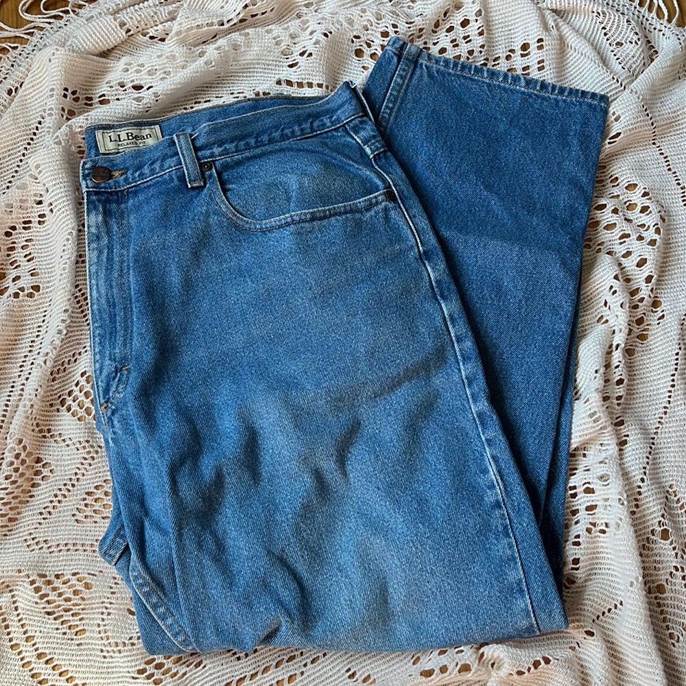 L.L.Bean Relaxed Fit jeans!!